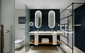 Hard Rock Hotel Marbella - Puerto Banús